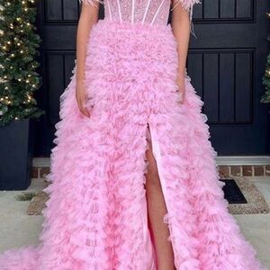 Sherri Hill Pink Ruffled Prom Dress